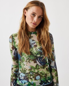 Markhild_3588-Long_Sleeved_T-shirt-164323588-1702_Forrest_Green-3_1440x1800.jpg