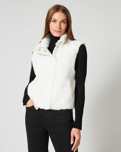 ONJK00331M_WhisperWhite_0847_3000x.jpg