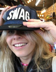 Screenshot2024-09-08at08-13-07ClementineVaughn(@clementinevaughn)Instagram-Fotosund-Videos.thumb.png.f9b7ac840c744862980958e4d2236f8b.png
