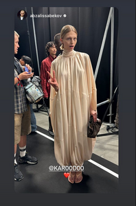 Screenshot2024-09-22at09-59-26KarolinaSpakowski(@karoodoo)Instagram-Fotosund-Videos.thumb.png.516e5f1eb1357927c50cfb503db491cb.png