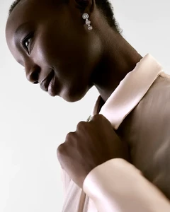 SelimMouzannarPoppyEarring_eaf81c1c-5d42-4633-895e-017340031386_980x_crop_center.thumb.webp.638bd81b4a117a82e8b2051f6f0fa961.webp