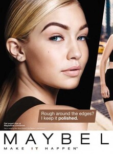 Teen_Vogue_January_2016_0005.jpg