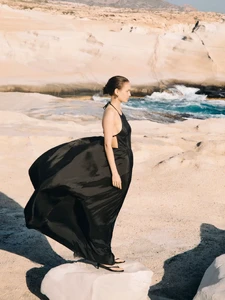 Untitled-1_0003_GILDA-GOWN_HGDigi-46-scaled-1-scaled.webp