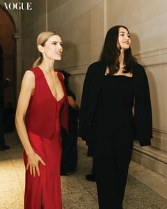 VPH_2024_VOGUE_THREADS_EVENT_RECAP_94-1600x2000.jpg