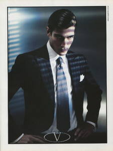 Valentino-OE-1.jpg