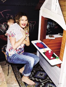 VanityFairItalia-20140611-068.thumb.jpg.80453e7b340b092e605a4d69770f659c.jpg