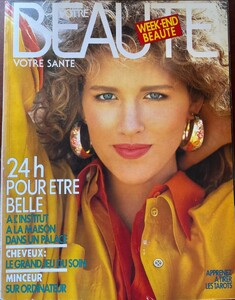 VotreBeauteFr0586no597coverLisaHughes.thumb.jpg.5e814461bb30d25368767fa5c06f7a04.jpg