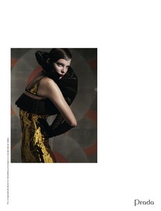 Yemchuk_AnOther_Man_Spring_Summer_2009_04.thumb.jpg.8cd33d07b570c0da95e7e37d0cd25209.jpg