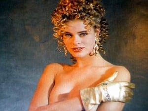 amica it jan 92 (2).jpg