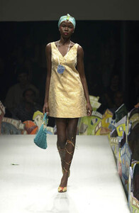 carolinebwomonops0113.thumb.jpg.9f1cb7e83559db62dc3d76650ea7de39.jpg