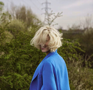 eva-herzigova-by-yelena-yemchuk-for-vogue-italia-august-2014-2.thumb.jpg.9382e42a4b0f3ab326cb29c4d2ea2afa.jpg
