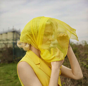 eva-herzigova-by-yelena-yemchuk-for-vogue-italia-august-2014-5.thumb.jpg.4d04d2c2c8069aa0c572d9fe82760af7.jpg