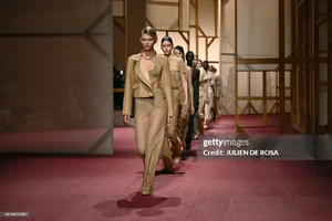 gettyimages-2174210187-1024x1024.thumb.webp.5b8011eb4215037685c85d57ff5c2de9.webp