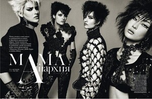 jack-waterlot-punk-vogue-ukraine-nov-2015-1(1).thumb.jpg.a7c52481391b463a16f55f06d381efdc.jpg