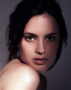jessica-lee-357519-modelprofileMainPicCropped.thumb.jpg.ff476cb5471c594af0c4d6e2a06b024b.jpg