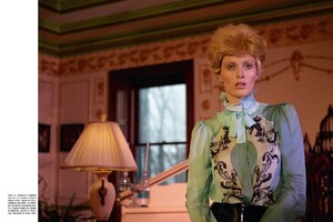 lady_06.thumb.jpg.21f7b687deafe93ef19569bb8236d1c5.jpg