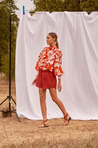 mare-di-latte-blouse-imprime-3_a5256ee2-6ce4-45b7-b290-c2172dd6d2a2.jpg