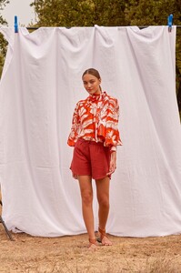 mare-di-latte-blouse-imprime-4_14c4ba27-0d72-4b6a-ad41-64a9c9635824.jpg
