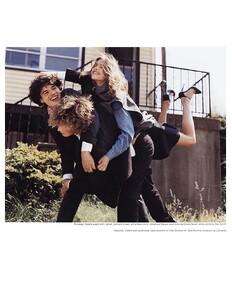 natalia_vodianova_pop_aw02_04_bruce_weber.thumb.jpg.cf1949fe4d40798cb0ff2f1f85e85dbc.jpg