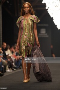 nayma f06baldaque-9m.jpg