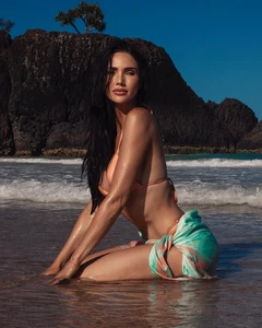 neil-dixon-photo-shoot-in-corral-bikini-ig-posting-v0-8xu0owhpskpc11cbfe041ea320693.webp