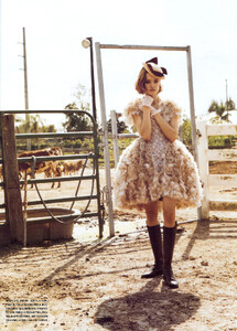 outlawcouture018.thumb.jpg.1844ae054faef8d81a38a1f9c9824ced.jpg