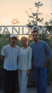 pamela-anderson-pandora-event-in-copenhagen-fashion-week-august-2024-5.jpg