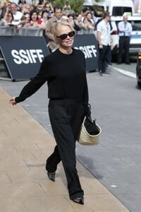 pamela-anderson-sizzles-at-san-sebastian-film-festival-spain-09-25-2024-2.jpg
