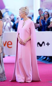 pamela-anderson-sizzles-on-the-red-carpet-at-san-sebastian-film-festival-for-the-last-showgirl-5.jpg
