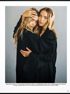 sister_acting_02.thumb.jpg.94a84df0bb5f17b147d825b1d66fa8b3.jpg