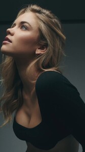 videoframe_13213.jpg