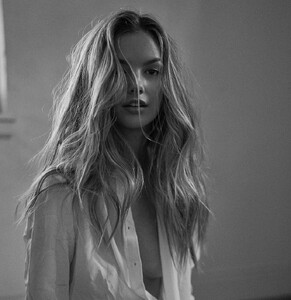 vivianarthurphoto_28752168_1814684031916948_7758901739264147456_n.jpg
