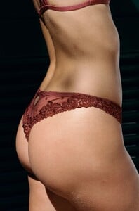 yse-lingerie-tanga-ne-le-dis-jamais-cuivre.jpg