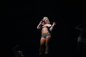 zara-larsson_homecoming_melinahagglund-19_53960545089_o.jpg