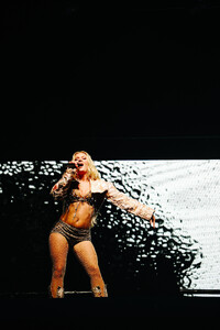 zara-larsson_homecoming_melinahagglund-20_53960545189_o.jpg