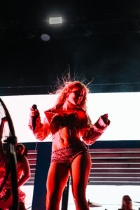 zara-larsson_homecoming_melinahagglund-29_53960470168_o.jpg