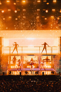 zara_larsson_bayside_2024_paoduell_14_53854173573_o.jpg