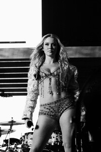 zara_larsson_homecoming_2024_paoduell_52_53960620224_o.jpg