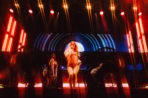zara_larsson_homecoming_2024_paoduell_9_53959408317_o.jpg