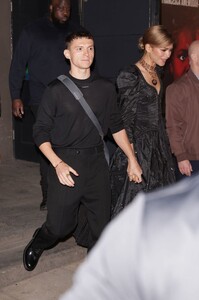 zendaya-and-tom-holland-leaves-romeo-and-juliet-press-night-in-london-05-23-2024-0.jpg