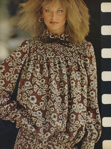 zoom(15).thumb.jpg.6804558ac2f9a8d50a6292afeb9b37e9.jpg