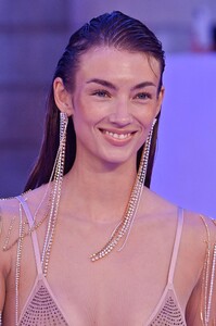 02551.jpg