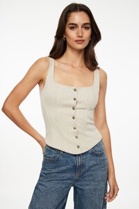 100091335_7PI_1920x2880.jpg