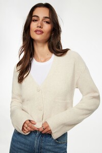 100092937_2FC_1920x2880.jpg