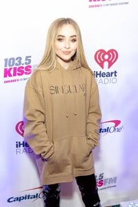1035kfm-jb18_012.jpg
