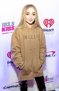 1035kfm-jb18_013.jpg