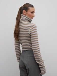 119cf9096bc8c38751f67b4f0fc1af96.jpg