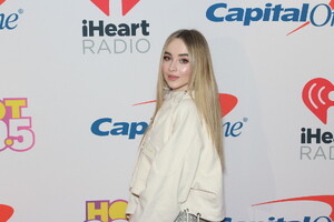 18hot995-jb_002.jpg