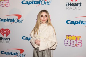18hot995-jb_013.jpg