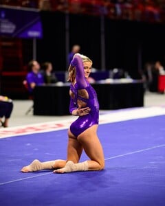 [2024.10.01] lsugym_461593465_18460657927049700_8349206741803082418_n.jpg